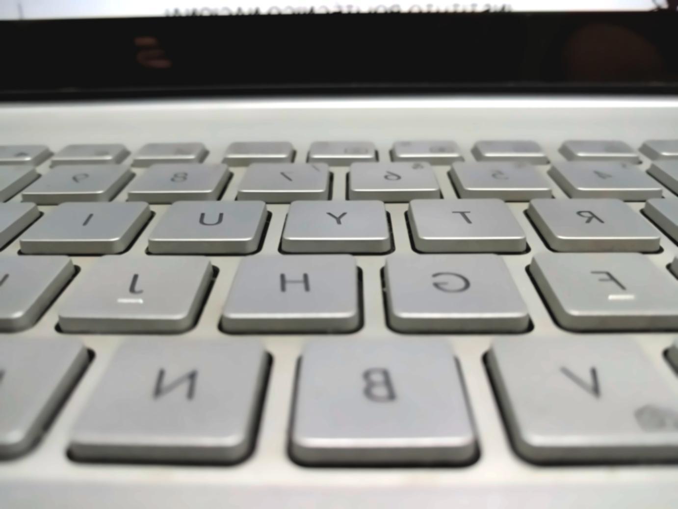 Responsivā web dizaina apmācības materiāli un darba vide